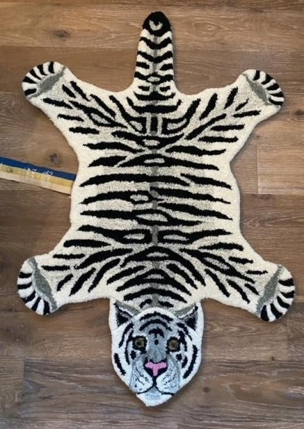 Snowy Tiger Rug Small