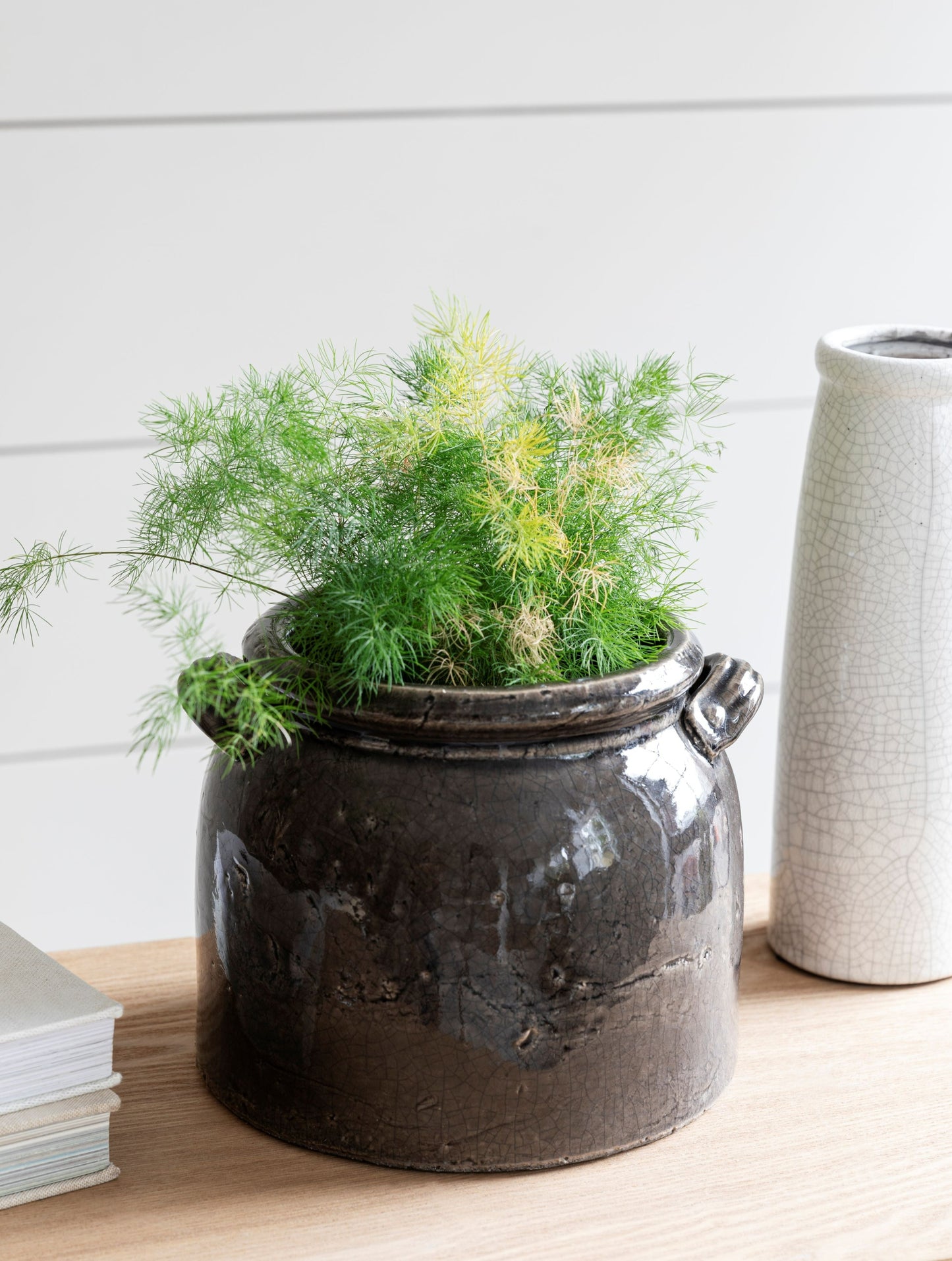 Crackle Glaze Pot with Handles, Grey