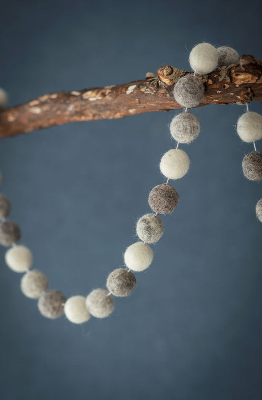 Felt Pom Pom Garland, Grey